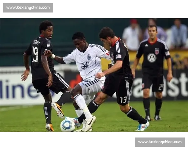 历史性的时刻，温哥华书写足球新篇章！