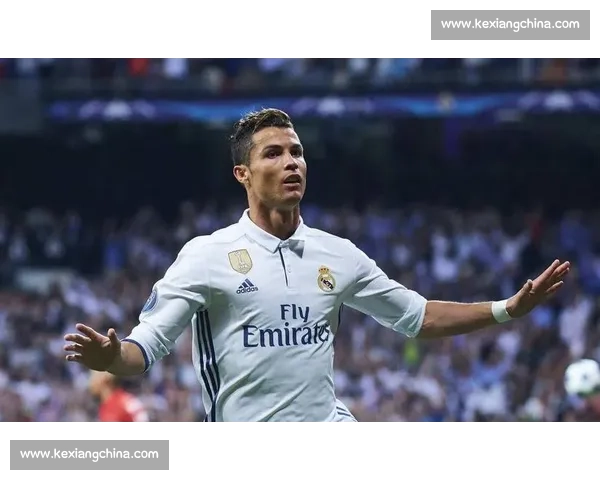 关于C罗的那些年：老照片勾起回忆，峥嵘岁月仍在眼前！